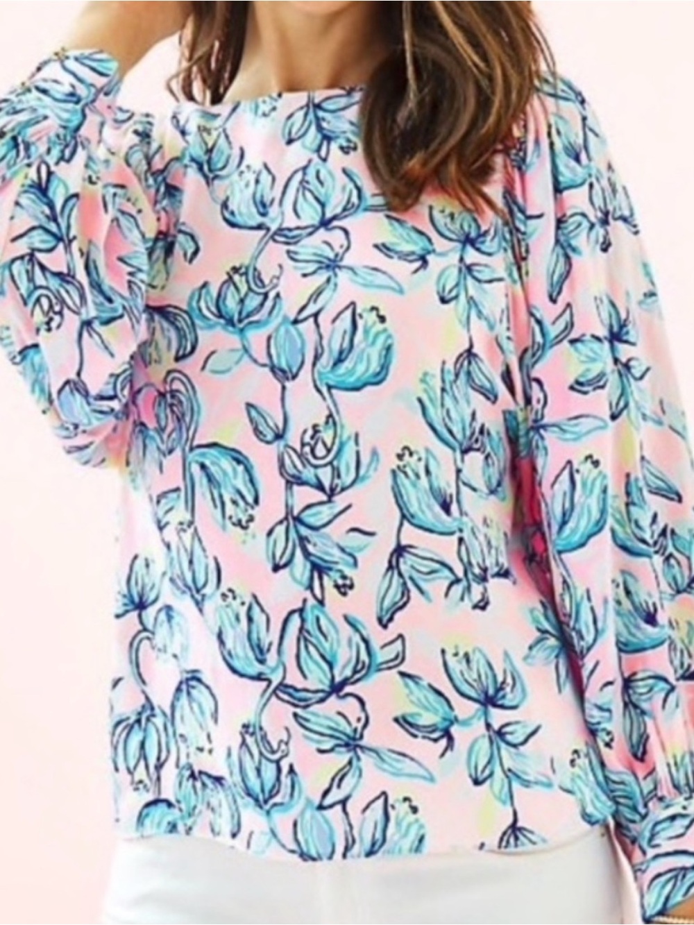 NWOT Lilly Pulitzer Maisel Top featuring a long-sleeve design